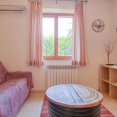 Bruna Apartman *